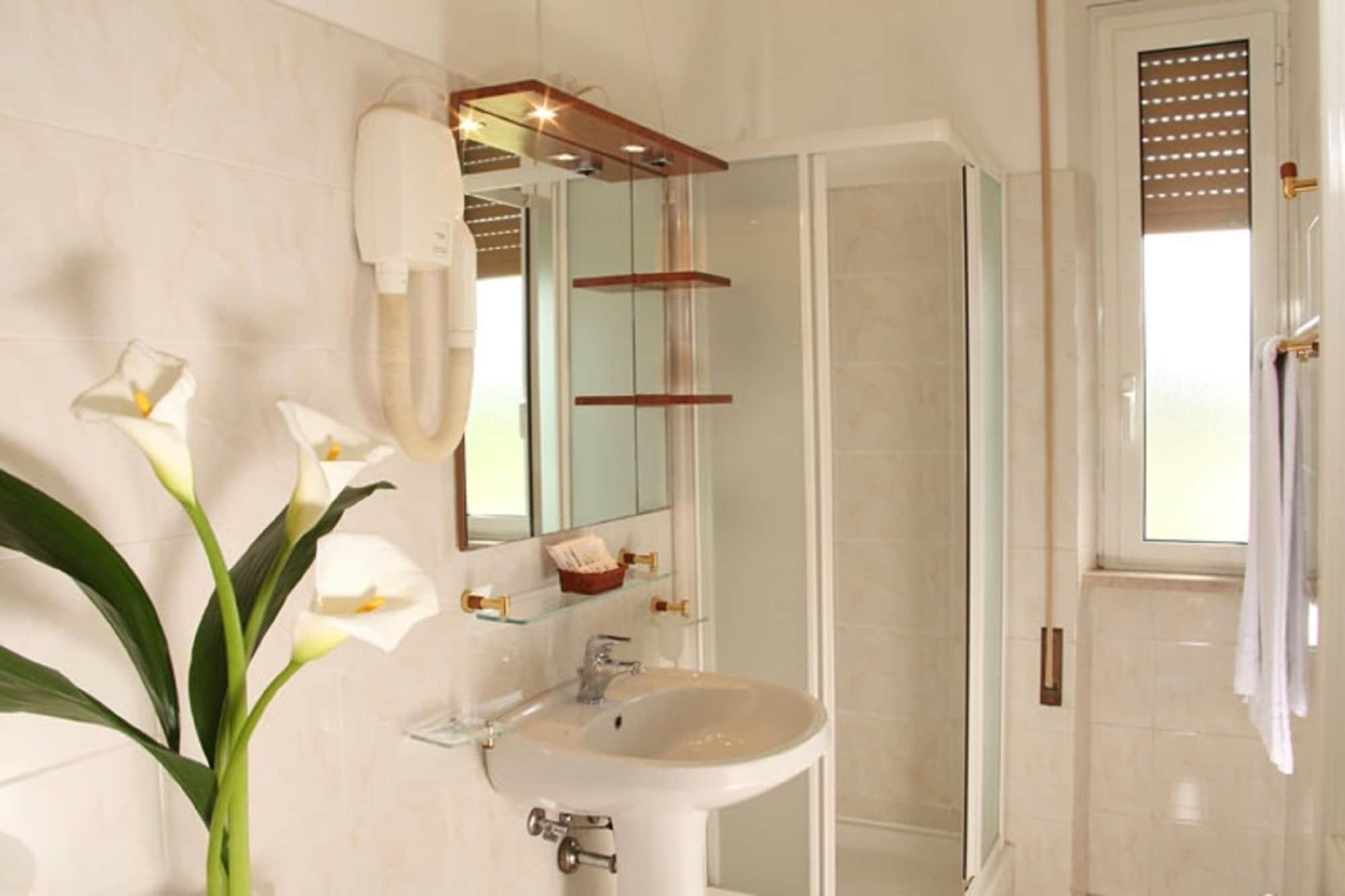 Cassia Rom